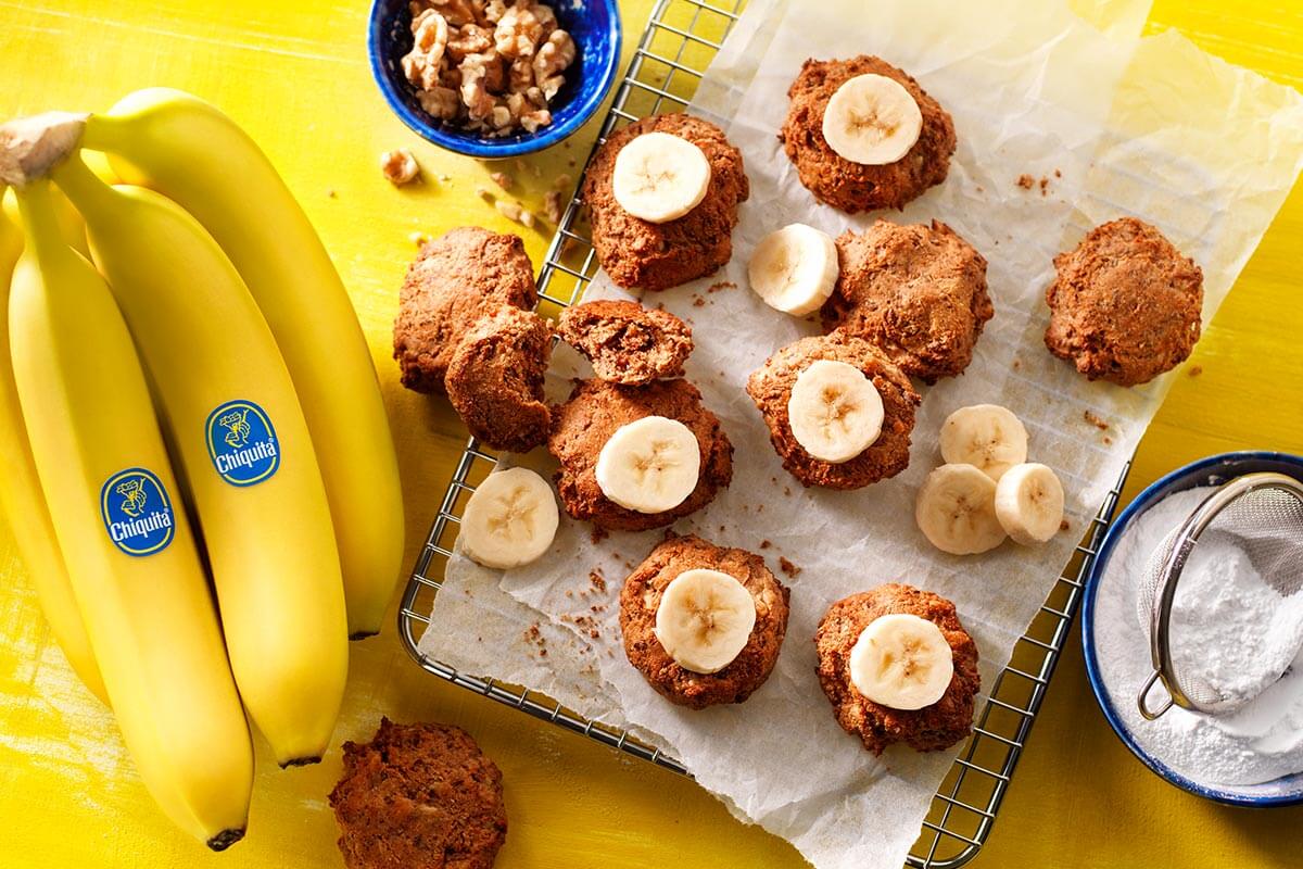 Biscotti con avanzi di pane alla banana Chiquita vegano