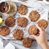 Biscotti all’avena e banane chiquita con cioccolato fondente