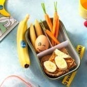 Snackbox con sandwich di burro di arachidi e banana Chiquita