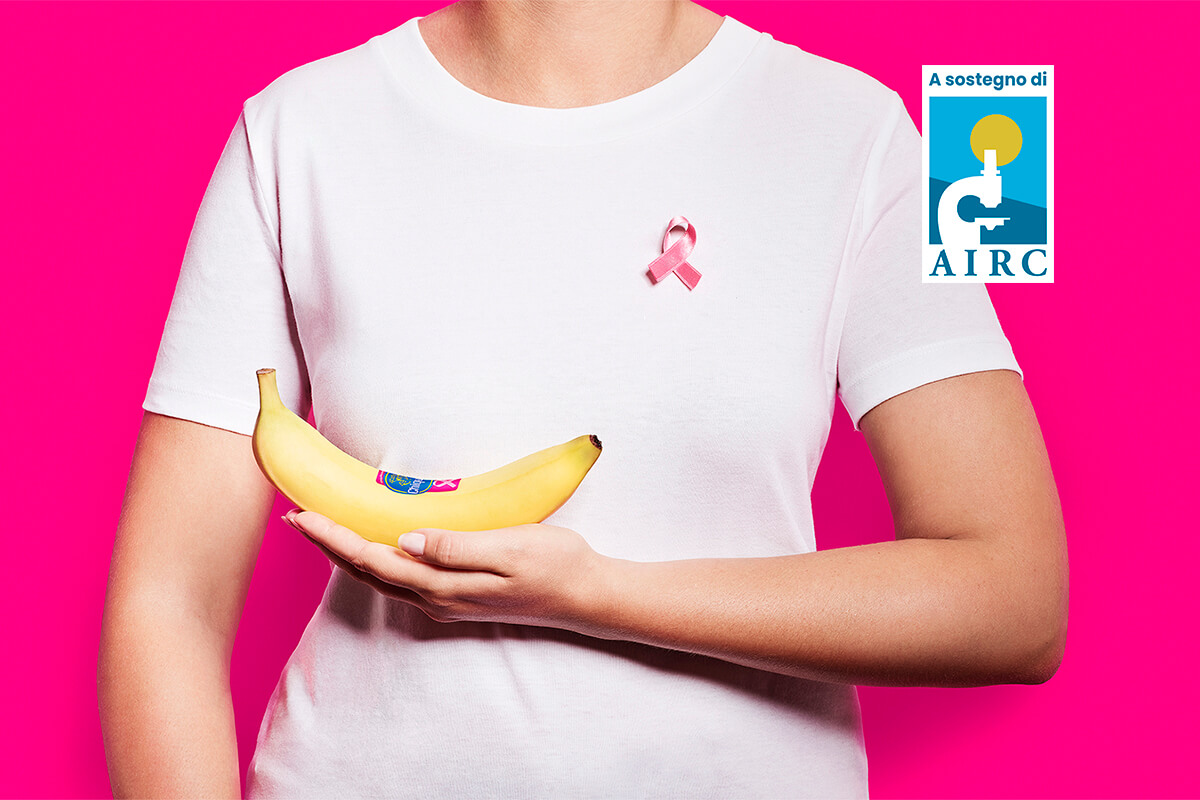 IT Chiquita Pink Sticker T-Shirt Ribbon