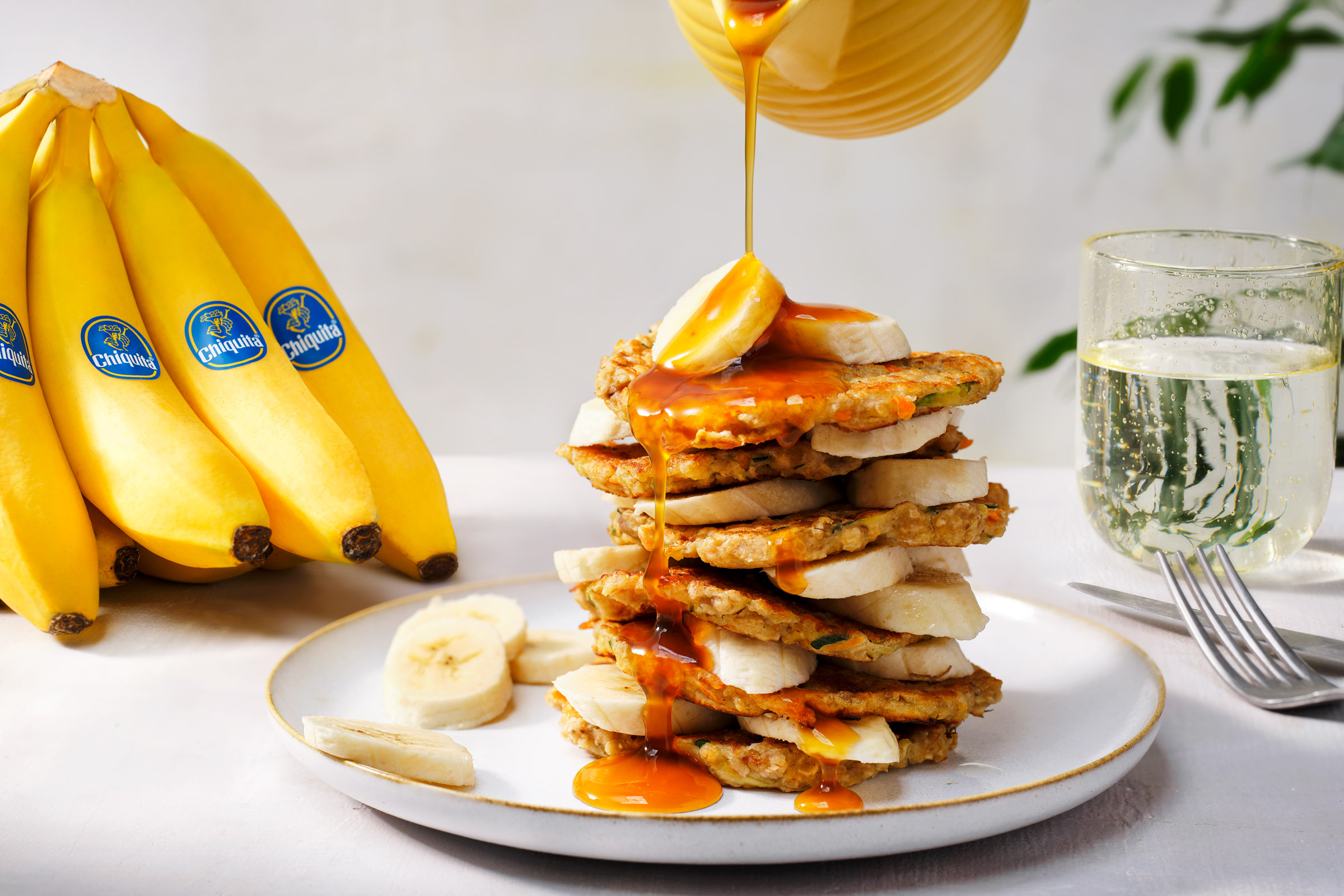 Pancake con avanzi di banane, zucchine e carote