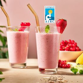 Frullato rosa a base di ribes rosso e banane Chiquita